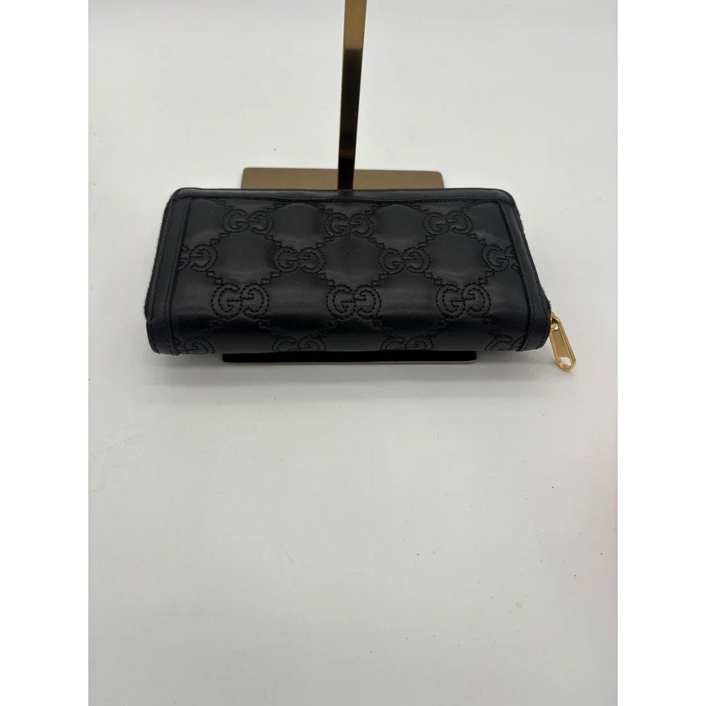 Gucci Zip Around Wallet Women's Black GG Matelasse Quilted Leather Gold Hardware
